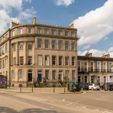 Rent this 2 bed apartment on 7B in City of Edinburgh, EH7 5JW
