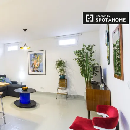 Rent this 2 bed apartment on Calle de la Torrecilla del Leal in 22, 28012 Madrid
