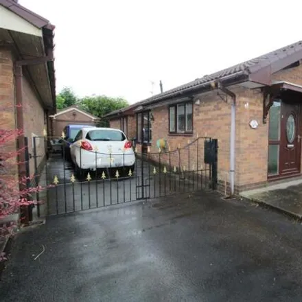 Image 2 - 16 Medlock Drive, Bardsley, OL8 2TZ, United Kingdom - House for sale