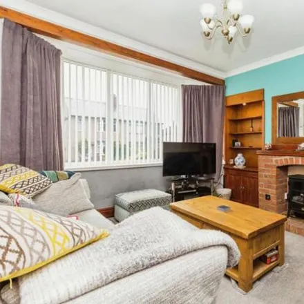 Image 2 - Preston Old Road, Pleasington, BB2 5EP, United Kingdom - Townhouse for sale