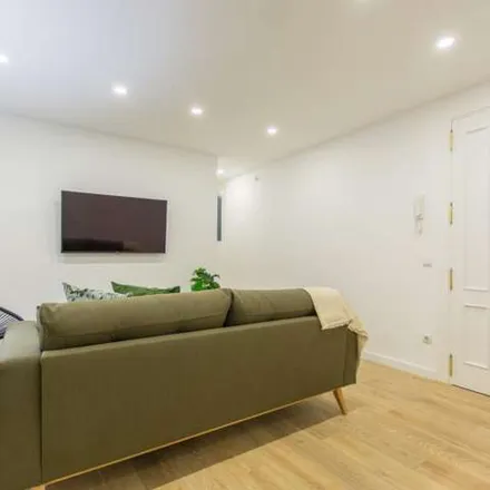 Rent this 1 bed apartment on Madrid in Primor, Puerta del Sol