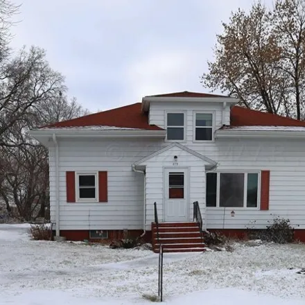 Buy this 4 bed house on 203 3rd Street Northeast in Hillsboro, ND 58045