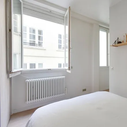 Image 5 - Rue Saint-Denis, 75001 Paris, France - Apartment for rent