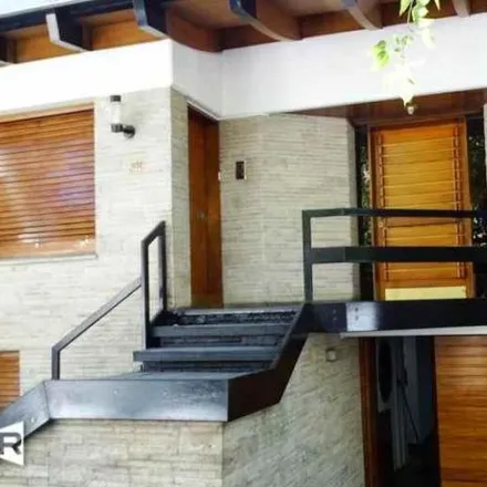 Rent this 4 bed house on Infanta Mercedes de San Martín 664 in Departamento Capital, M5500 AAK Mendoza