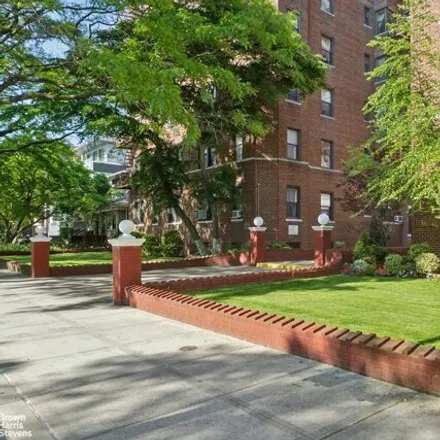 Image 8 - 1171 Ocean Parkway Pkwy Unit 3f, Brooklyn, New York, 11230 - Apartment for sale