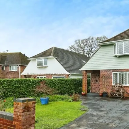 Buy this 3 bed house on Cavendish Drive in Waterlooville, PO7 7PL