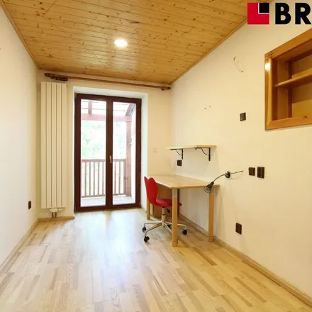 Rent this 4 bed apartment on Skorkovského 434/5 in 636 00 Brno, Czechia