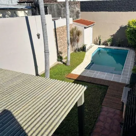 Buy this 3 bed house on San Lorenzo 2265 in República del Oeste, Santa Fe