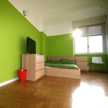 Rent this 5 bed room on New Caffè Italiano in Viale Vittorio Veneto, 20124 Milan MI
