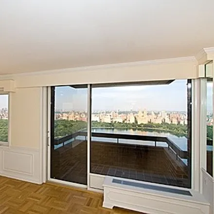 Image 4 - 45 East 89th Street, New York, NY 10128, USA - Apartment for sale