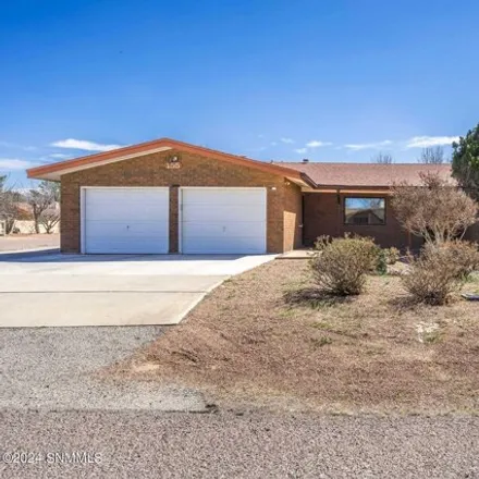Image 1 - 5107 Mimosa Lane, Las Cruces, NM 88001, USA - House for sale
