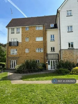 Image 1 - Waterside, Northfleet, DA11 9FA, United Kingdom - Apartment for rent