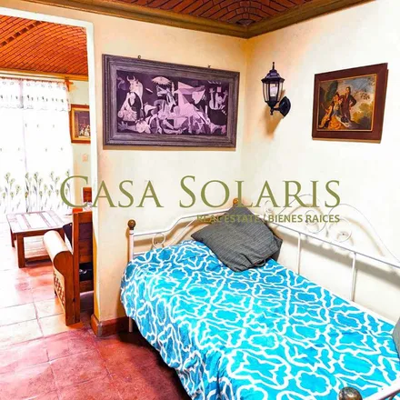 Rent this 2 bed apartment on Callejón del Erizo 9 in Valenciana, 36023 Guanajuato