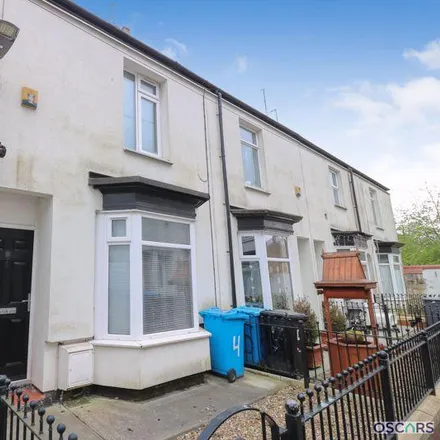 Rent this 2 bed townhouse on Wellsted Street in Hull, HU3 3AW