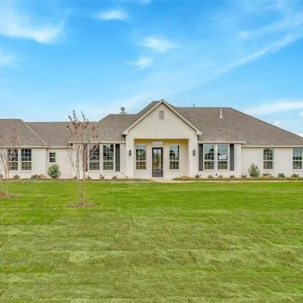 Buy this 3 bed house on 985 Hulen Street in Tarrant County, TX 76036