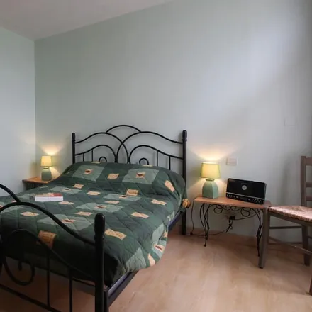 Rent this 4 bed townhouse on 43800 Chamalières-sur-Loire
