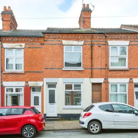 Buy this 2 bed townhouse on Warwick Street in Leicester, LE3 5SE
