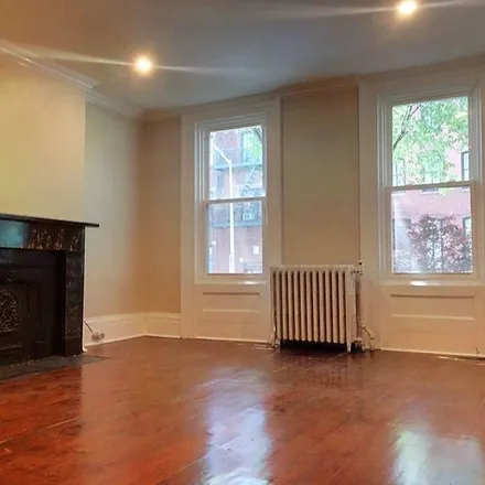 Rent this 2 bed townhouse on 60 Mercer Street in Jersey City, NJ 07302