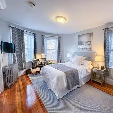 Image 7 - 628 Washington Street, Brookline, MA 02445, USA - Apartment for rent
