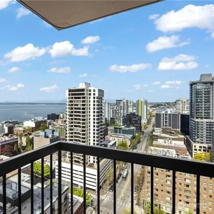 Image 8 - Royal Crest Condominium, 2100 3rd Avenue, Seattle, WA 98121, USA - Condo for sale