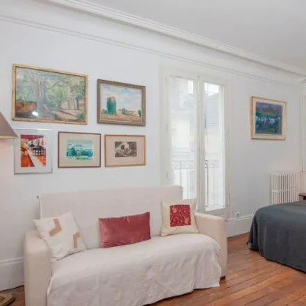 Rent this studio apartment on 4 Rue de Hanovre in 75002 Paris, France
