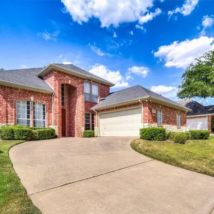 Buy this 4 bed house on 923 Saint Andrew's Place in DeSoto, TX 75115