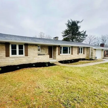 Buy this 4 bed house on 105 Seminole Trail in Indian Hills, Frankfort