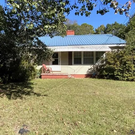 Image 2 - 310 June Drive, Montezuma, GA 31063, USA - House for sale