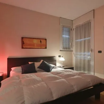 Image 5 - Viale Cassala, 20143 Milan MI, Italy - Apartment for rent