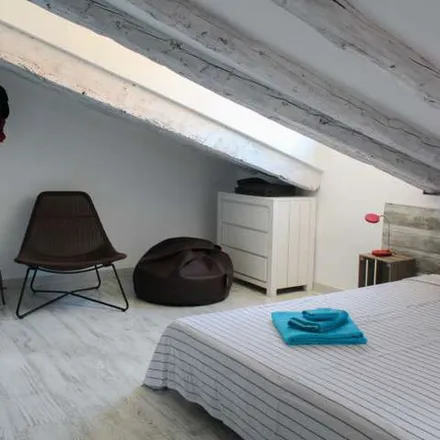 Rent this 1 bed apartment on Madrid in Calle de la Unión, 1