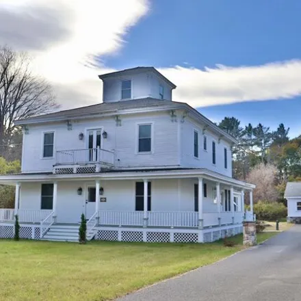 Buy this 6 bed house on 216 Water Street in Elizabethtown, Essex County