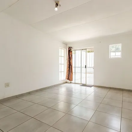 Rent this 2 bed duplex on Melville Station Road in Melville, Hibiscus Coast Local Municipality