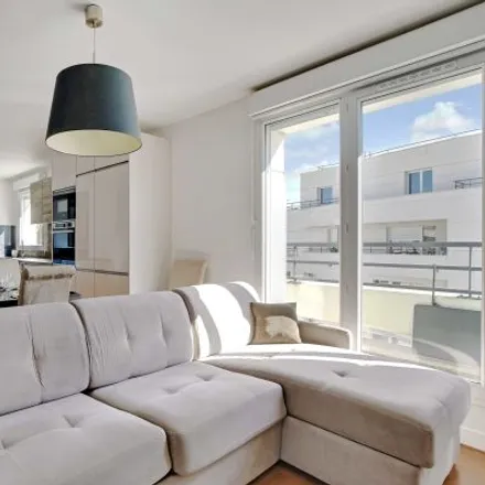 Image 3 - 13 Rue Paul Vaillant-Couturier, 92300 Levallois-Perret, France - Apartment for rent