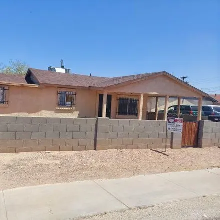 Buy this 4 bed house on 2750 East Wier Avenue in Phoenix, AZ 85040