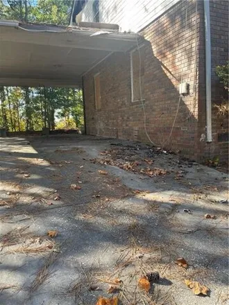 Image 5 - 2447 McAlpin Terrace, Atlanta, GA 30344, USA - House for sale