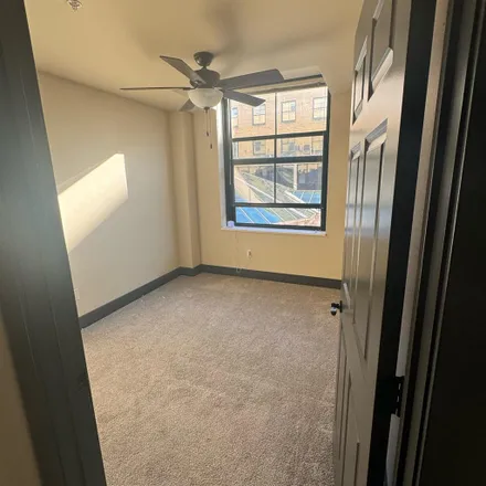 Rent this 1 bed room on West Wisconsin Avenue in Milwaukee, WI 53259