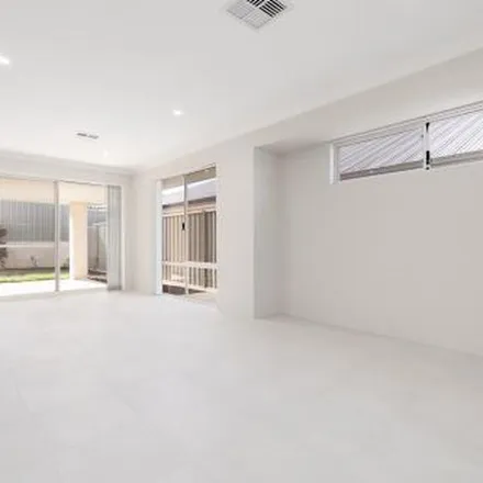 Image 5 - Sibsey Road, Eglinton WA 6038, Australia - Apartment for rent