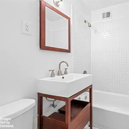 Image 7 - 400 COZINE AVENUE 6F in East New York - Apartment for sale