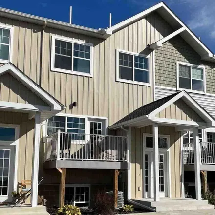 Buy this 4 bed townhouse on Bluestem Trail in Mankato, MN 56001
