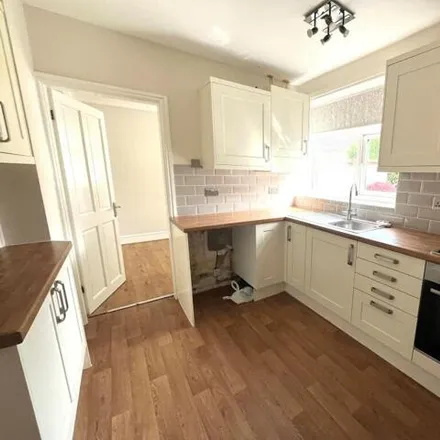 Image 2 - Woodham Road, Manchester, M23 0WT, United Kingdom - House for rent