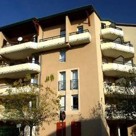 Rent this 1 bed apartment on 1 Rue de Loménie de Brienne in 31000 Toulouse, France