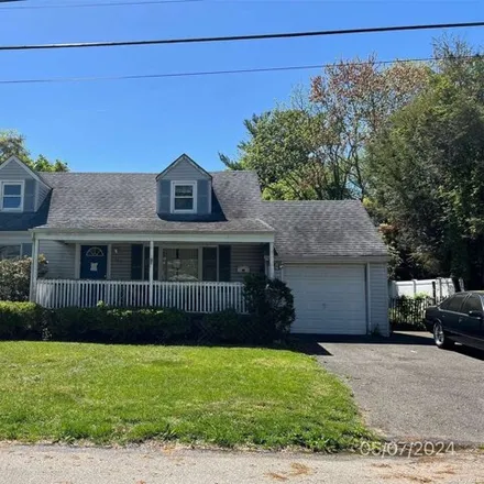 Buy this 4 bed house on 155 11th Avenue in Huntington Station, NY 11746