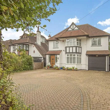 Rent this 5 bed house on 26 Deacons Hill Road in Borehamwood, WD6 3LH