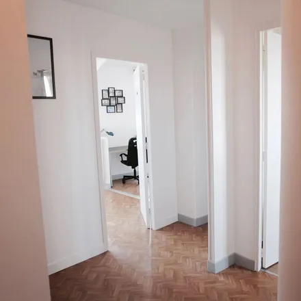 Rent this 1 bed apartment on 140 Avenue des Minimes in 31200 Toulouse, France