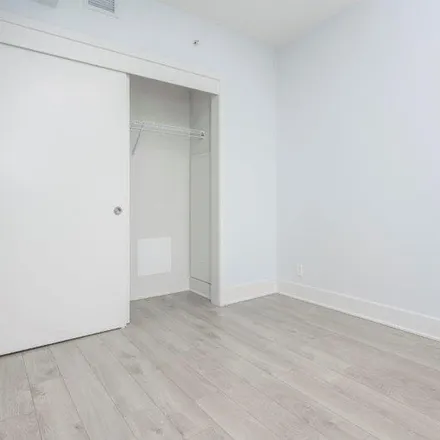 Image 7 - Mark on 10th, 901 10 Avenue SW, Calgary, AB T2R 0B5, Canada - Apartment for rent