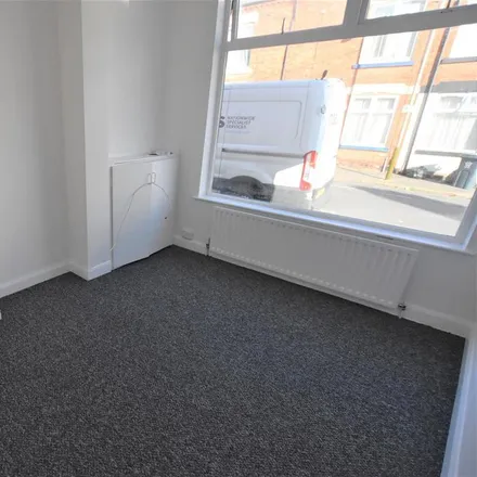 Rent this 1 bed apartment on Western Road in Leicester, LE3 0GG