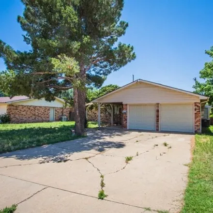Rent this 3 bed house on 5427 46th St in Lubbock, Texas