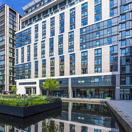 Buy this 3 bed apartment on 4 Merchant Square in London, W2 1AS