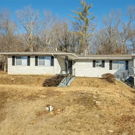 Buy this 3 bed house on 312 Ellis Avenue in Waynesville, MO 65583