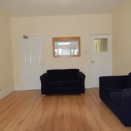 Rent this 5 bed apartment on 307 Ecclesall Road in Sheffield, S11 8PE